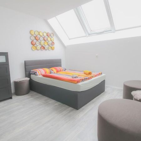 וינה Private Triple Bedroom In Shared Apartment Dw171-4 מראה חיצוני תמונה