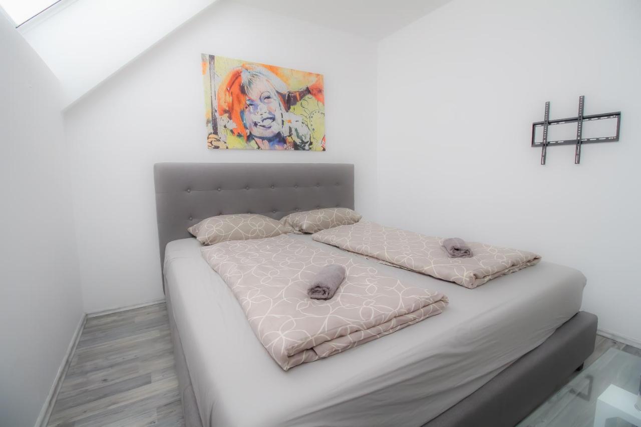 וינה Private Triple Bedroom In Shared Apartment Dw171-4 מראה חיצוני תמונה