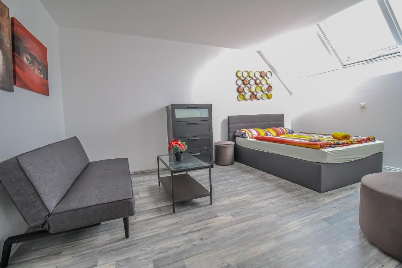 וינה Private Triple Bedroom In Shared Apartment Dw171-4 מראה חיצוני תמונה