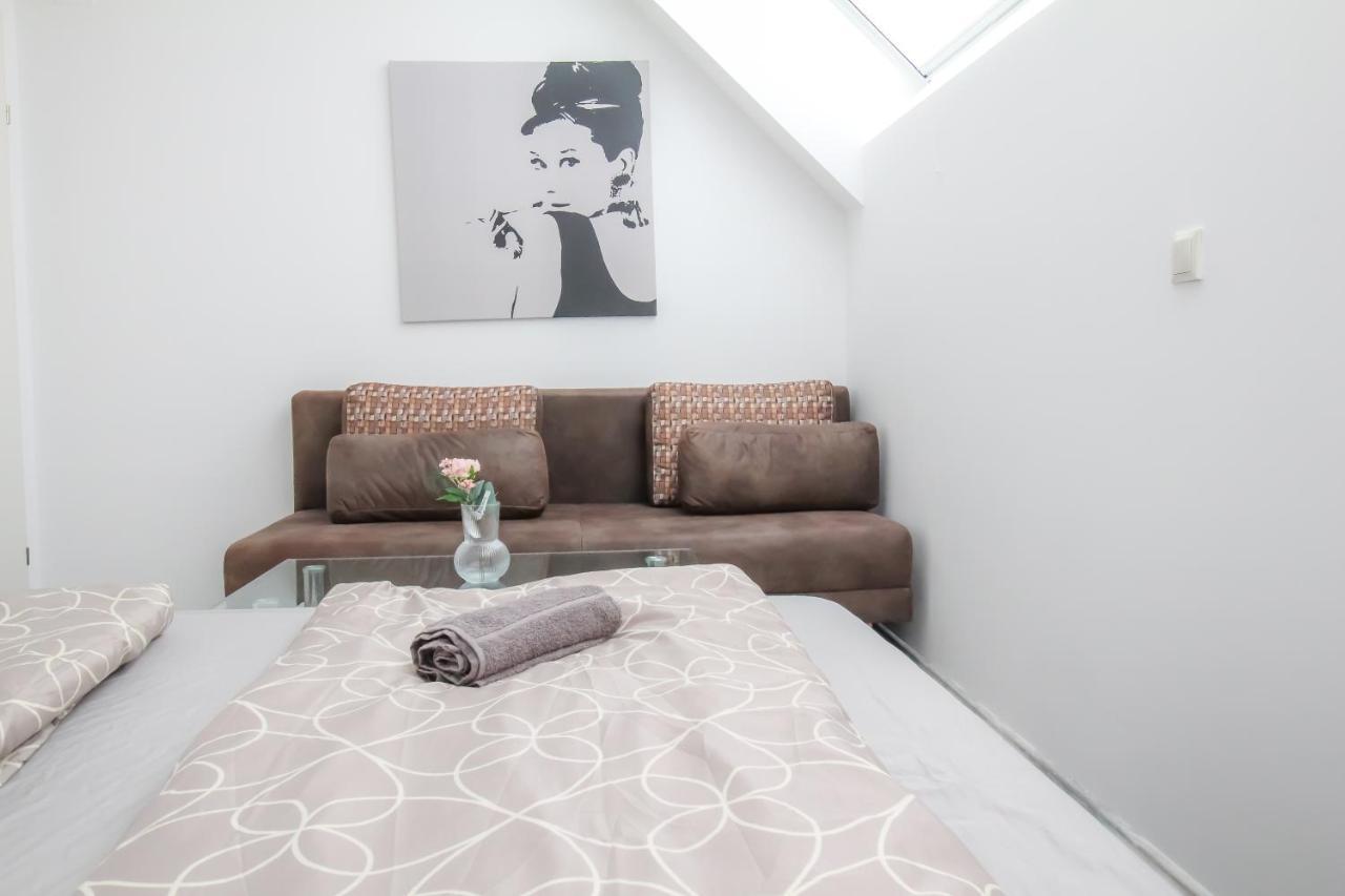 וינה Private Triple Bedroom In Shared Apartment Dw171-4 מראה חיצוני תמונה